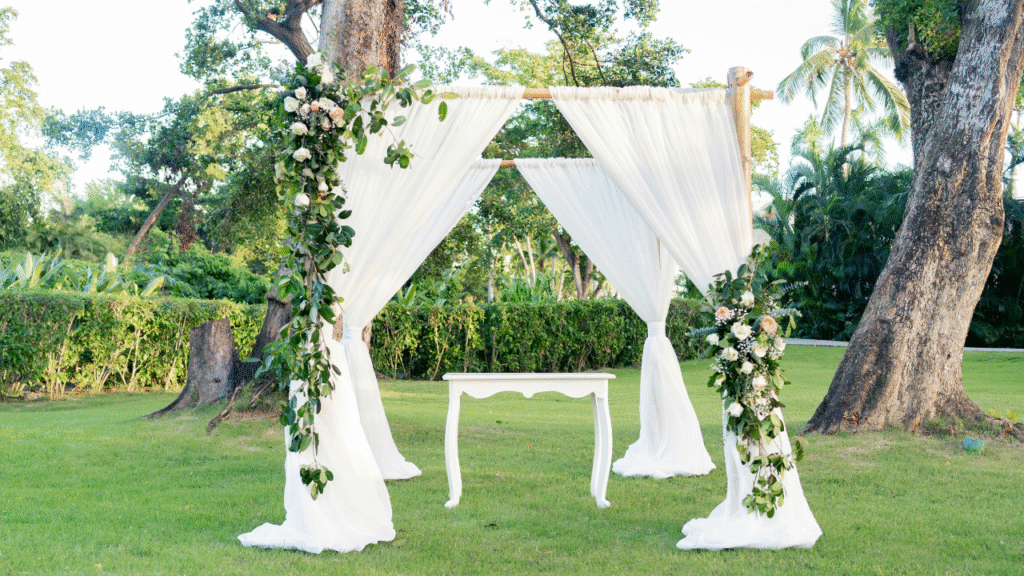 Arcos florales para Bodas