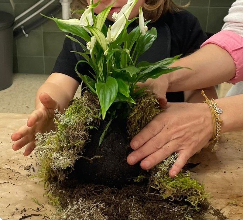 Talleres Florales con Amigas en Barcelona | L’Era Atelier Floral